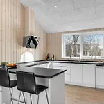 Prázdninový dům Cozy In With Kitchen Grenå